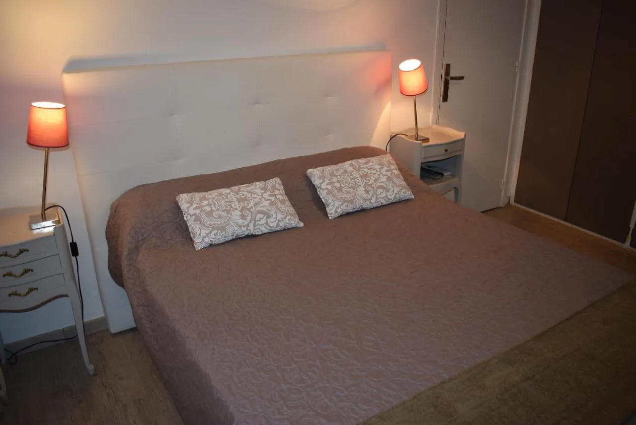 Holiday home Casa Con 3 Habitaciones Amarre Y Wifi Ref 195 Empuriabrava